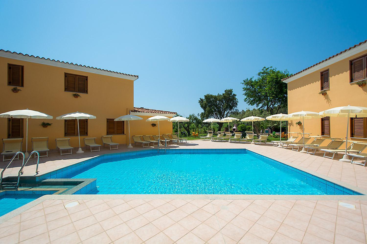 Residence Cala Viola Cala Liberotto Eksteriør billede