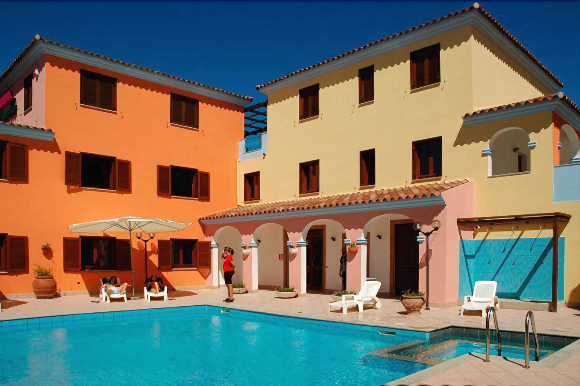Residence Cala Viola Cala Liberotto Eksteriør billede